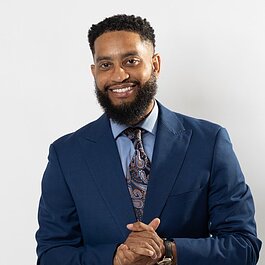 Flint native and CPA Antonio Brown recently released the book 'Moving from Bidness to Business' to help new entrepreneurs properly legalize and structure their new businesses. 
