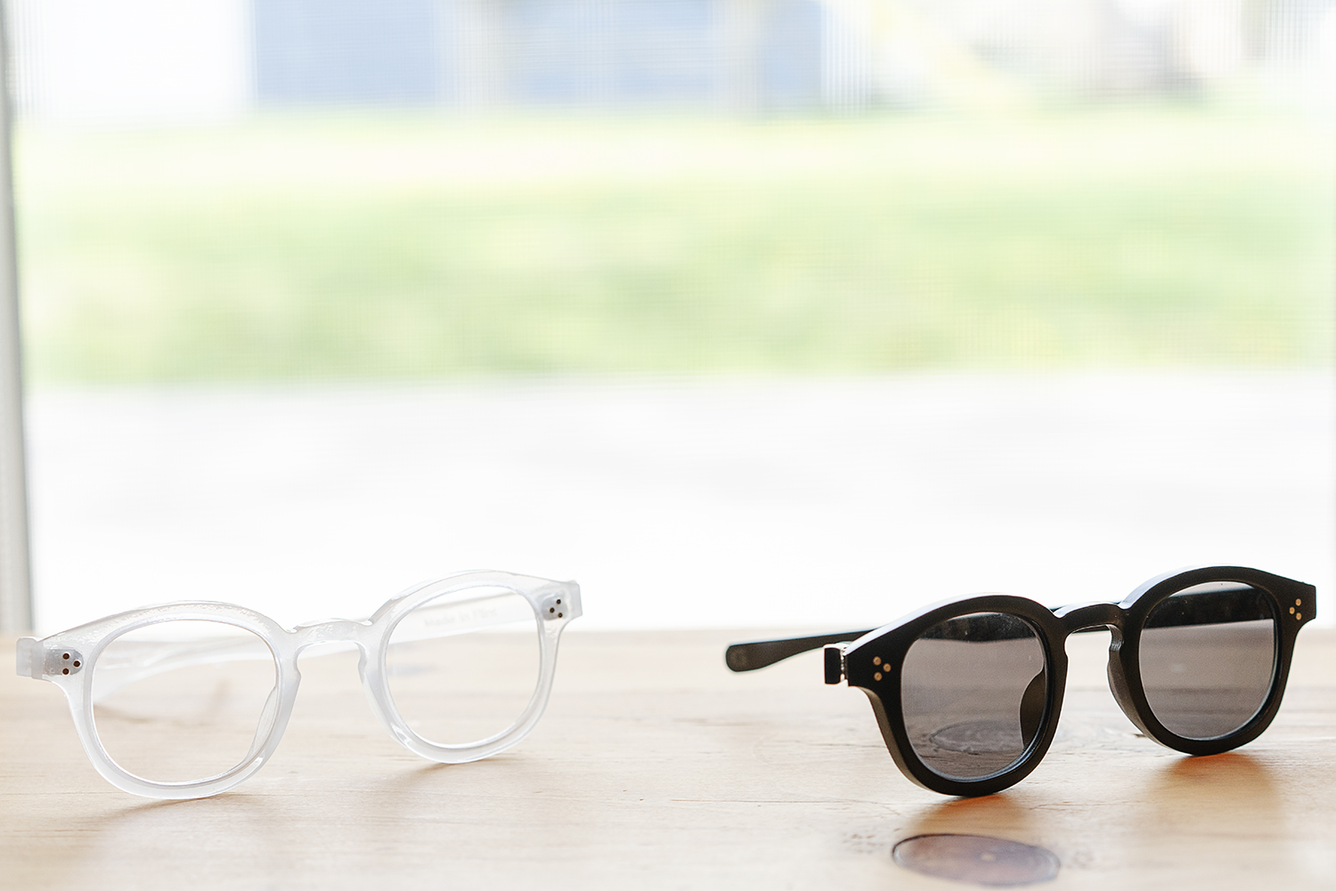 Flint, MI - Wednesday, May 9, 2018: Genusee's first frame style, the Roeper, was "democratically designed" and intended to look good on everyone. The first run will be available in two colors with either single-prescription or tinted lenses.