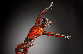 David Bennett, American, born 1941. Twisting Aries Dancer, 2004 Blown glass, bronze 86 × 48 × 25 in. Courtesy of the Isabel Foundation. 