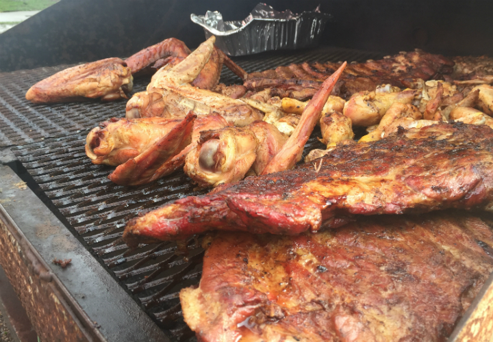 Fat Boi BBQ serves up ribs, turkey, sausage and chicken at 6801 N. Saginaw St. in Flint.