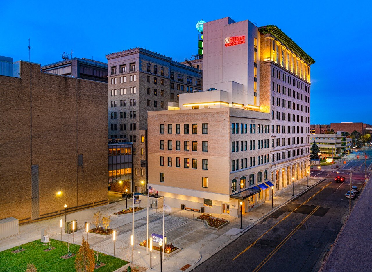 An outside view of Hilton Garden Inn located at 110 W Kearsley St., Flint, MI 48502.