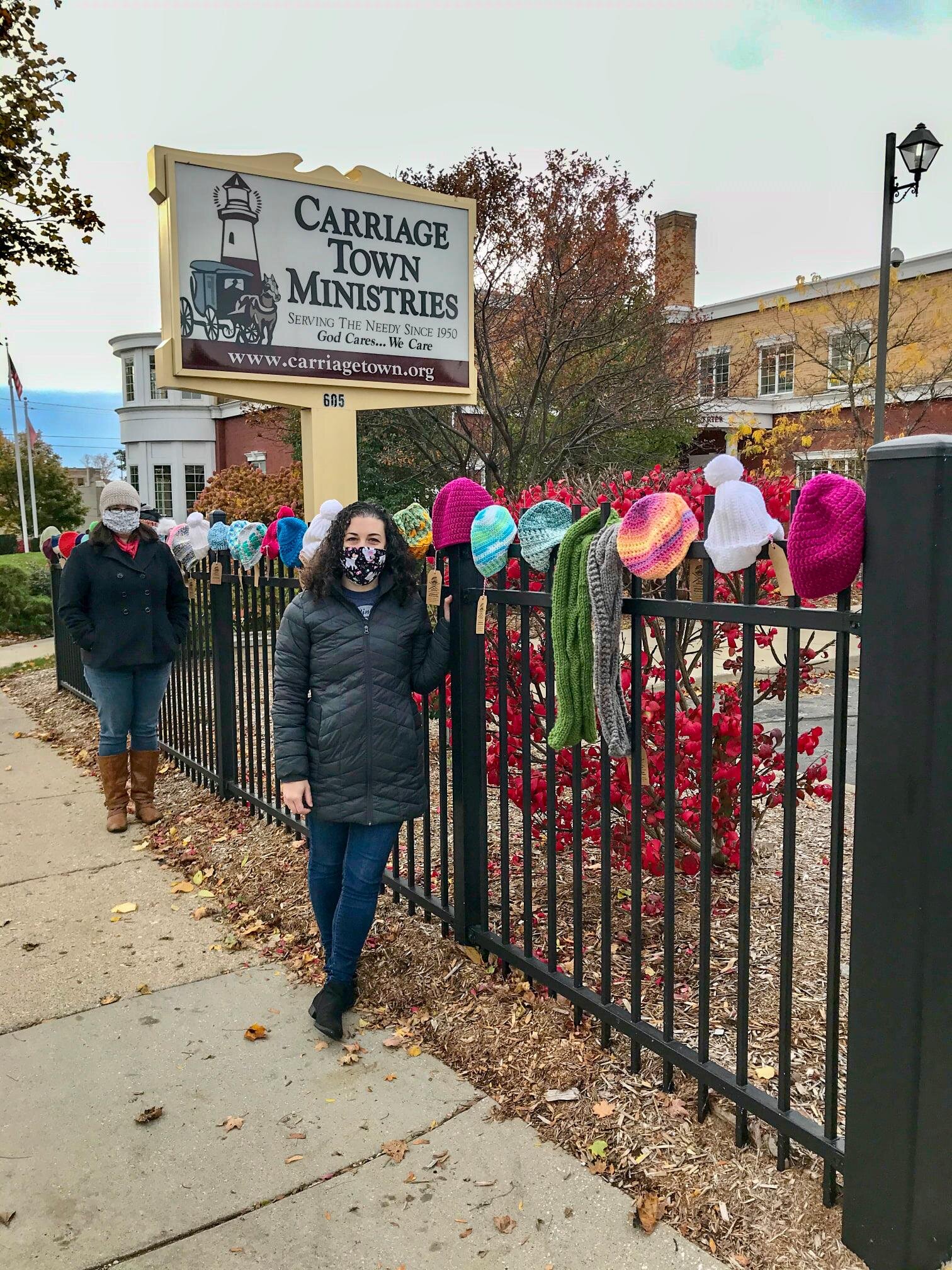 Flint Handmade volunteers made and donated more than 500 hats, scarves, and gloves at locations around the city in December.